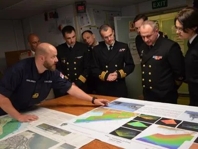 В Черном море украинские и британские военные моряки проведут тренировку типа PASSEX