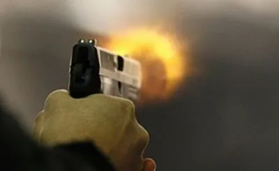 Стрельба в Харькове: злоумышленник выпустил в спецназовца 8 пуль