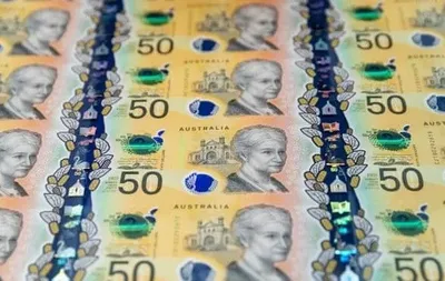 В Австралії надрукували з помилкою 46 мільйонів банкнот номіналом в 50 доларів