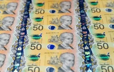 В Австралії надрукували з помилкою 46 мільйонів банкнот номіналом в 50 доларів