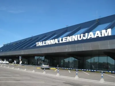 Аэропорт Таллинна изменил написание Киева