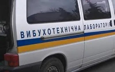В Одессе проверяют сообщение о минировании двух ТЦ