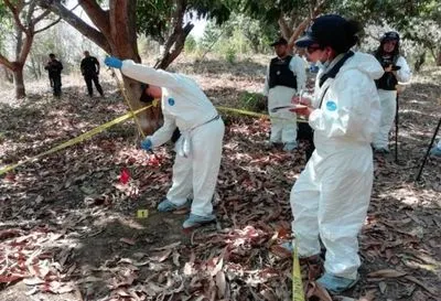 В таємних похованнях в Мексиці виявили тіла 35 осіб