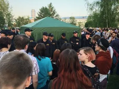 Через будівництву храму у Єкатеринбурзі тривають сутички поліції та протестувальників
