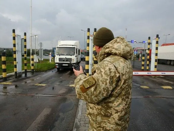 На западной границе Украины очередей нет