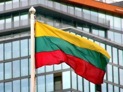 Литва поддерживает дополнительные санкции против России за паспорта в ОРДЛО