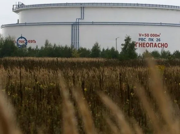 Российская "Транснефть" готова компенсировать убытки из-за загрязнения трубопровода "Дружба"