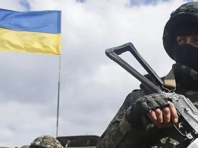 Ворог шість разів обстріляв позиції українських захисників