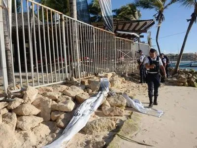 Стрілянина на курорті у Мексиці, є загиблий