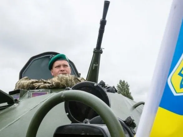 Деокупація Донбасу має початись з поліцейської миротворчої операції - МВС