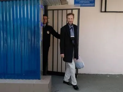 Блогер Гайворонский вышел из ИВС после 10 суток ареста