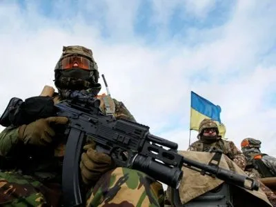 Враг дважды обстрелял позиции украинских военных