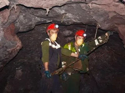 В Китае затопило рудник, 19 шахтеров под землей