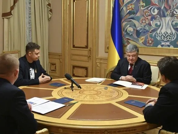 Кінооператор, викладач та голова АМПУ отримали українське громадянство