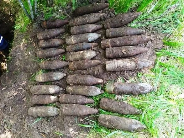 В Днепропетровской области за сутки были найдены и уничтожены около 60 боеприпасов - ГСЧС