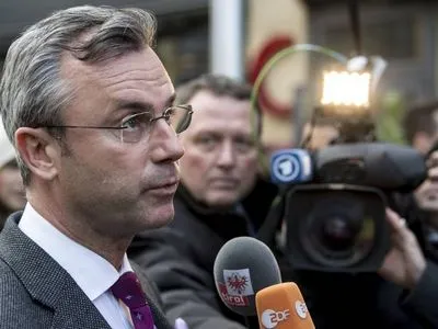 Норберт Хофер одноголосно обраний новим лідером Австрійської партії свободи