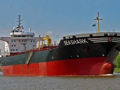 В Египте удерживают танкер с 17 украинскими моряками