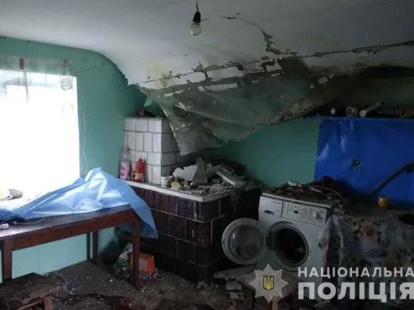 На Тернопільщині кульова блискавка залетіла через вентиляцію і підірвала житловий будинок