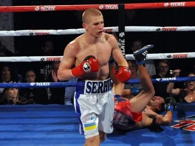 Украинский боксер одержал 14 подряд победу нокаутом в США