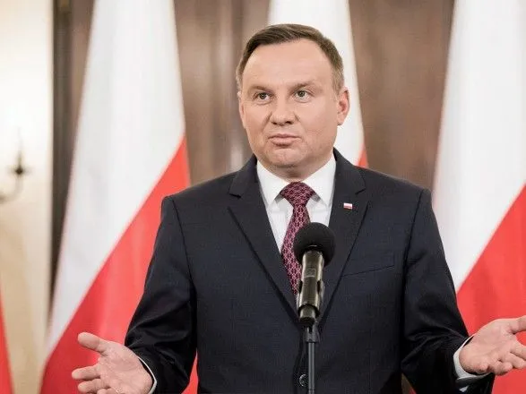 Президент Польши Дуда поздравил Зеленского и пригласил с визитом