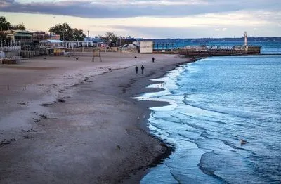 Пляжний сезон: медики дозволили купатися біля узбережжя Одеси