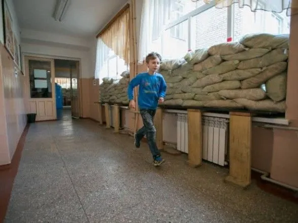 ЮНИСЕФ: количество атак на школы на Донбассе увеличилась в четыре раза