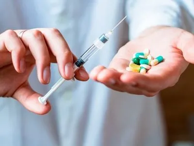 МОЗ запропонувало частіше призначати таблетки, ніж уколи