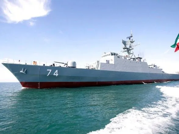 В Иране заявили, что контролируют движение кораблей США в Персидском заливе