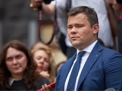 Богдан заявил о прекращении адвокатской деятельности и открестился от Коломойского