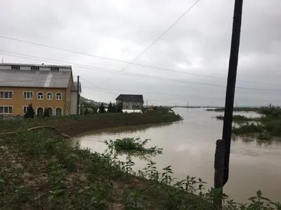 На Закарпатье из-за дождей подтоплено уже пять районов