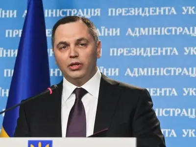 Портнов заявив, що усі активи екс-президента Порошенка повинні взяти під арешт