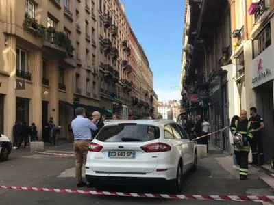 Полиция Франции опубликовала новые фотографии подозреваемого в совершении взрыва в Лионе