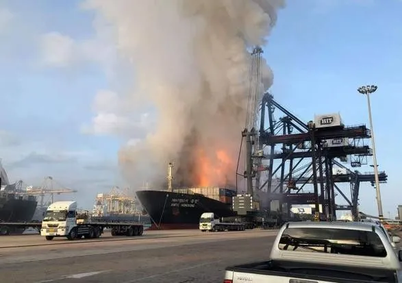 У порту Таїланду стався вибух, є постраждалі