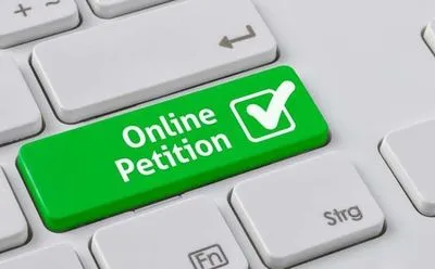 Петиция в поддержку Зеленского набрала необходимое количество голосов