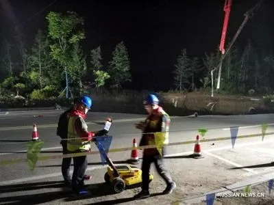 У Китаї три людини загинули в результаті обвалу на будівництві метро