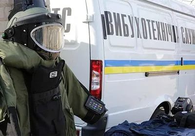 Полиция: проверяется информация о минировании ряда объектов в Киеве