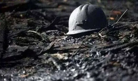 На Львівщині внаслідок обвалу на шахті загинуло двоє гірників