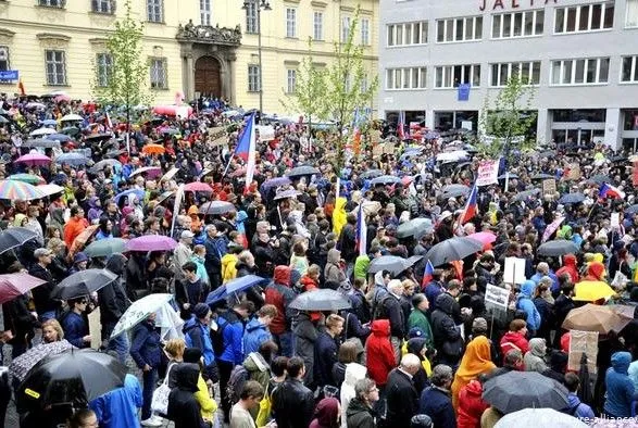У Чехії знову пройшли демонстрації проти прем'єра Бабіша