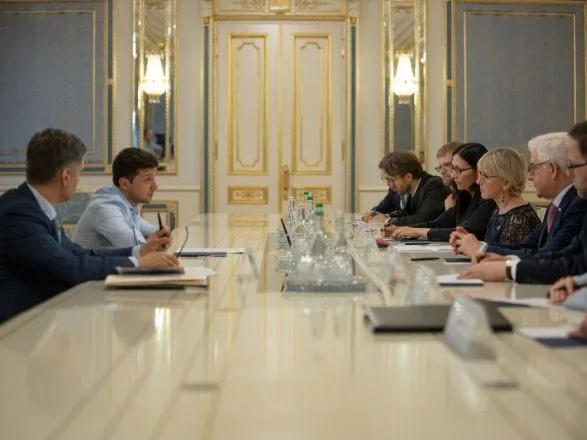 В АП рассказали подробности встречи Зеленского с главами МИД Швеции и Польши