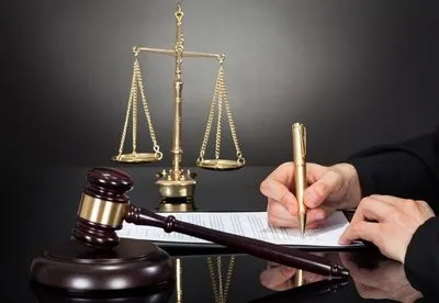 В Раду поступил закон про этапы оценки судей