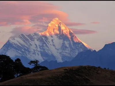 Группа альпинистов пропала в индийских Гималаях