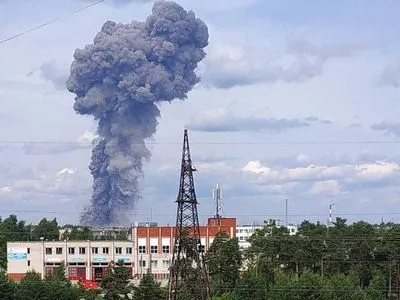 Взрывы на "Кристалле" в российском Дзержинске повредили 54 здания на предприятии
