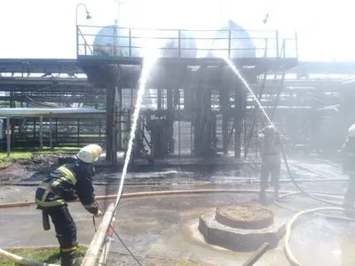 В Харьковской области горело отделение по переработке нефти