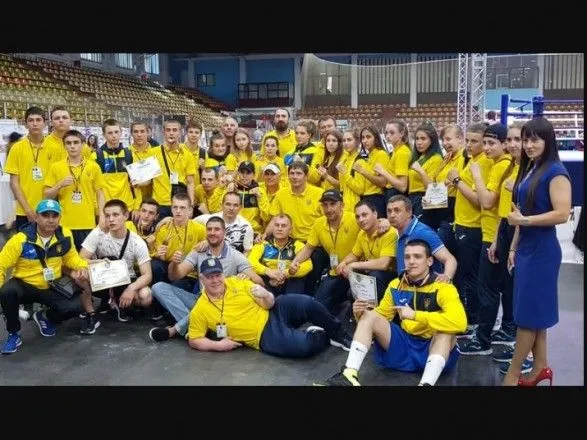 Украинские боксеры завоевали ряд медалей на юниорском чемпионате Европы