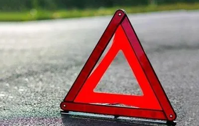 Автомобіль на Буковині на смерть збив 12-річну дівчинку