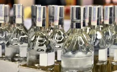 У Кабміні запропонували підвищити мінімальні ціни на алкоголь
