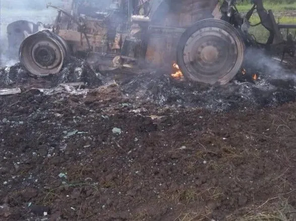 В Луганской области от взрывчатки пострадали двое трактористов во время работы в поле