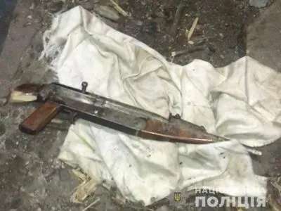 Полиция изъяла нелегальное оружие сразу в двух районах Черновицкой области