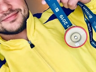 На олимпийском турнире в Англии украинский тяжеловес завоевал "золото"