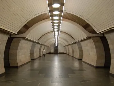 Хвиля замінувань у Києві: закрито ще одну станцію метро